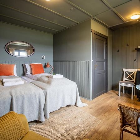Riverfront Lodge Хела Екстериор снимка